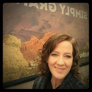 Meet your Posher, Katina